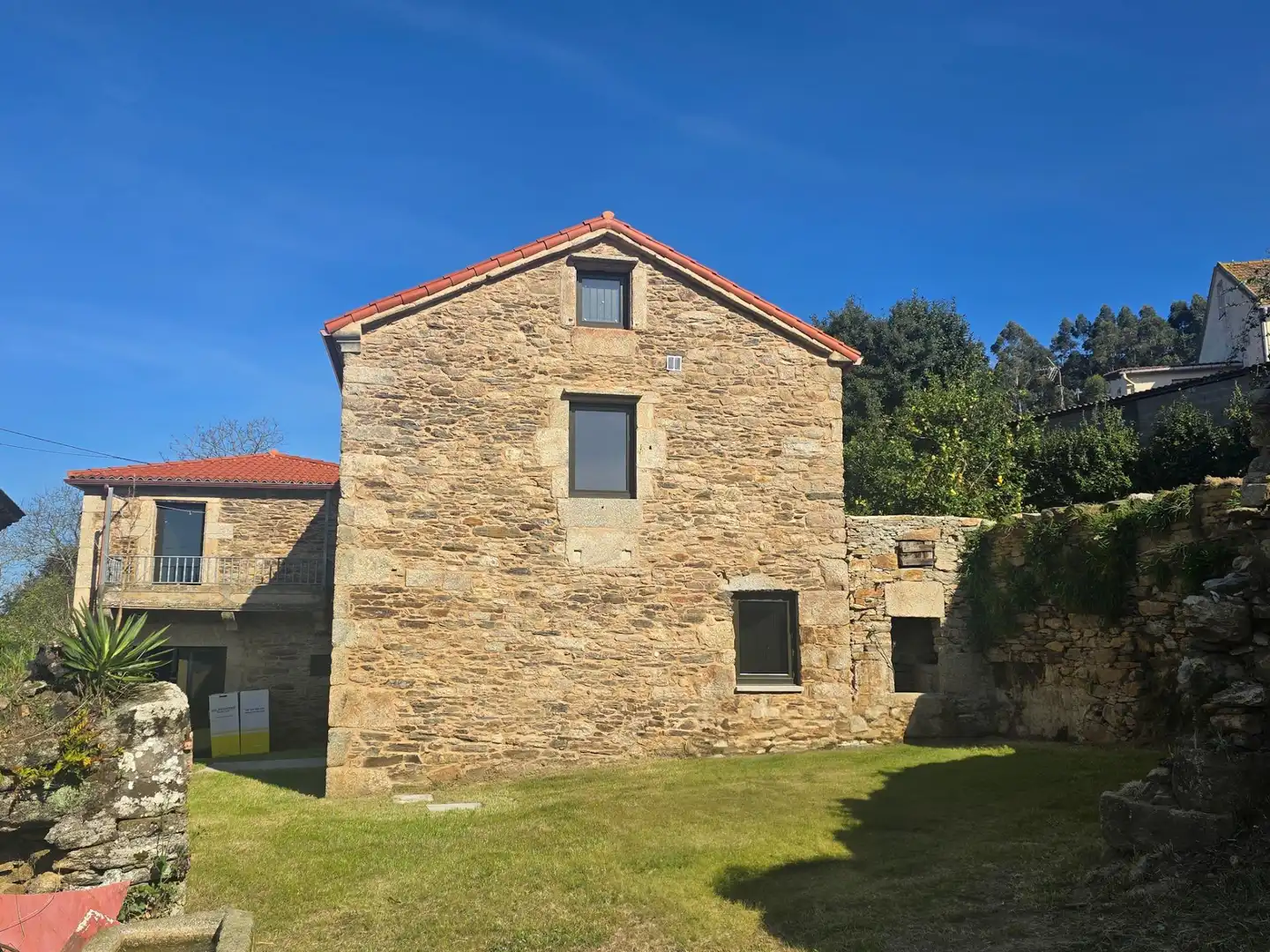 Vista exterior de Casa o chalet en venta en Paderne con Calefacción y Balcón