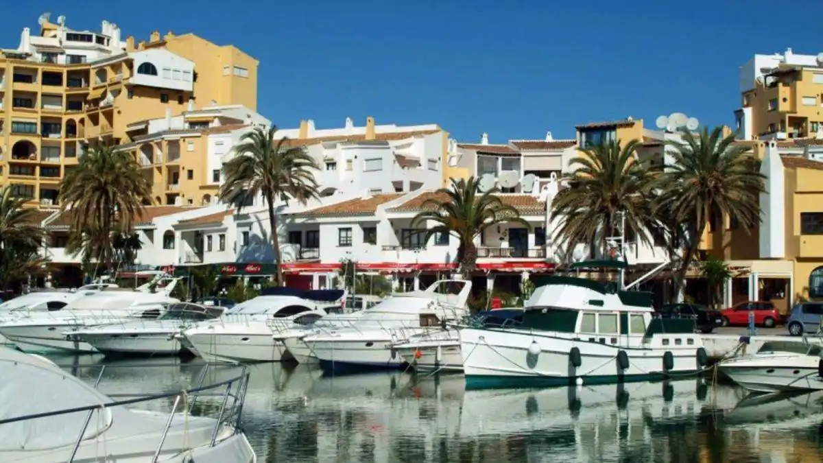 Vista exterior de Apartamento de alquiler en Mijas con Jardín privado, Terraza y Trastero