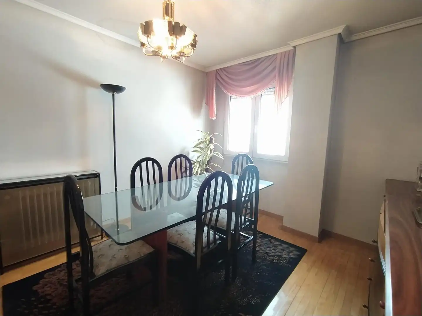 Comedor de Dúplex en venta en Ponferrada con Calefacción, Parquet y Trastero