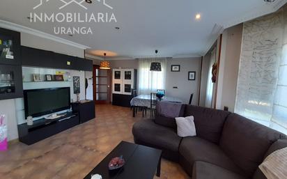 Living room of House or chalet for sale in Bárcena de Cicero  with Heating, Private garden and Terrace