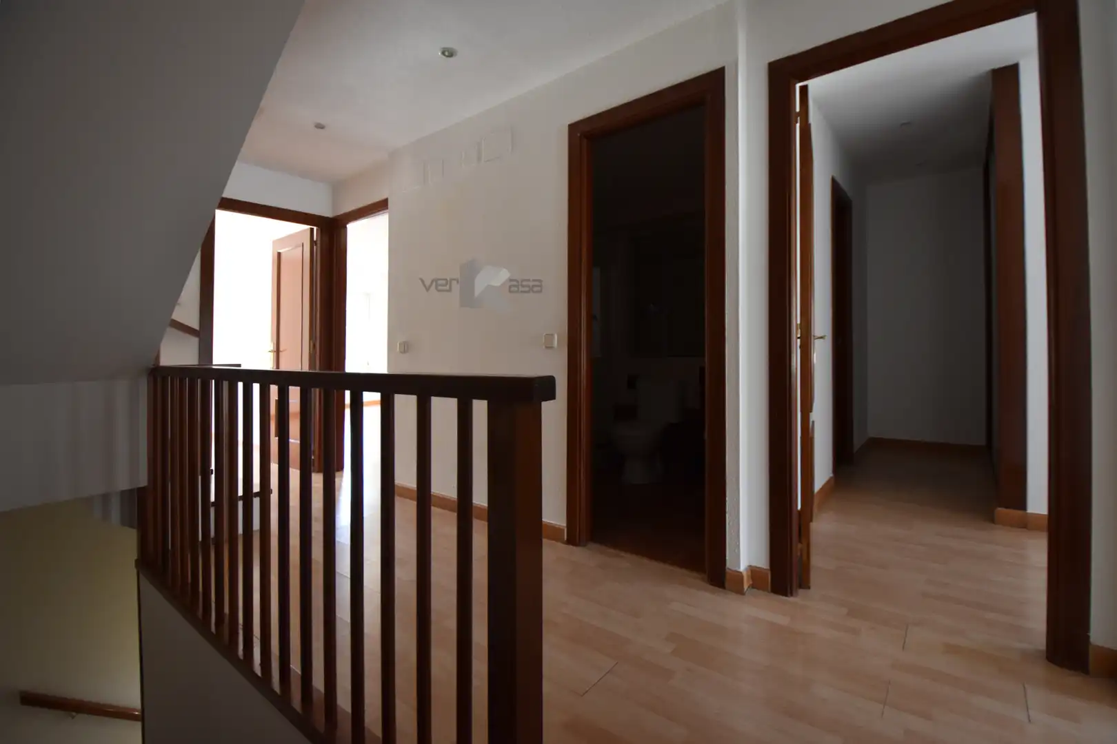 Einfamilien-Reihenhaus zum Verkauf in San Martín de la Vega mit Klimaanlage, Heizung und Privatgarten