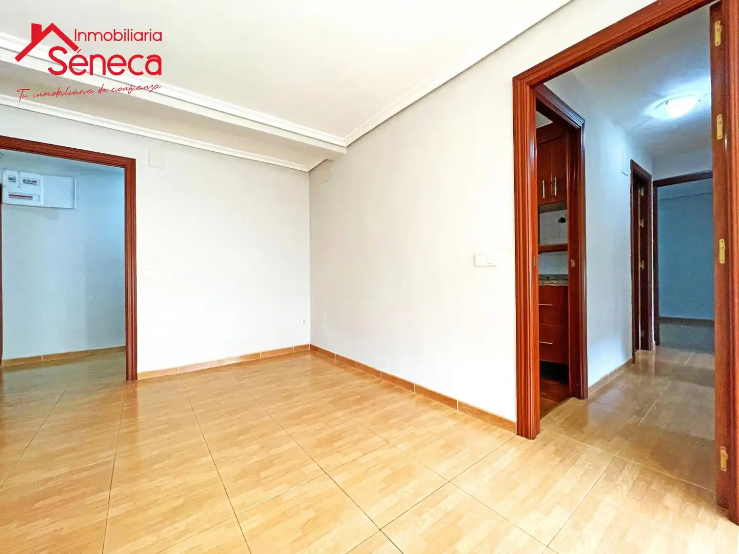 Bedroom of Flat for sale in Córdoba  with Air Conditioner and Heating