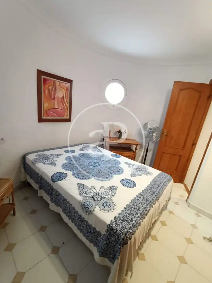 House with pool to rent in Carrer Ulisses, imagen 16