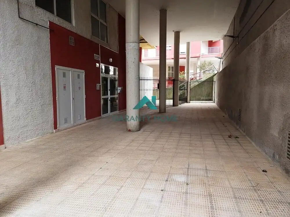 Local comercial en venda a Calle DR.LOPEZ GARZON