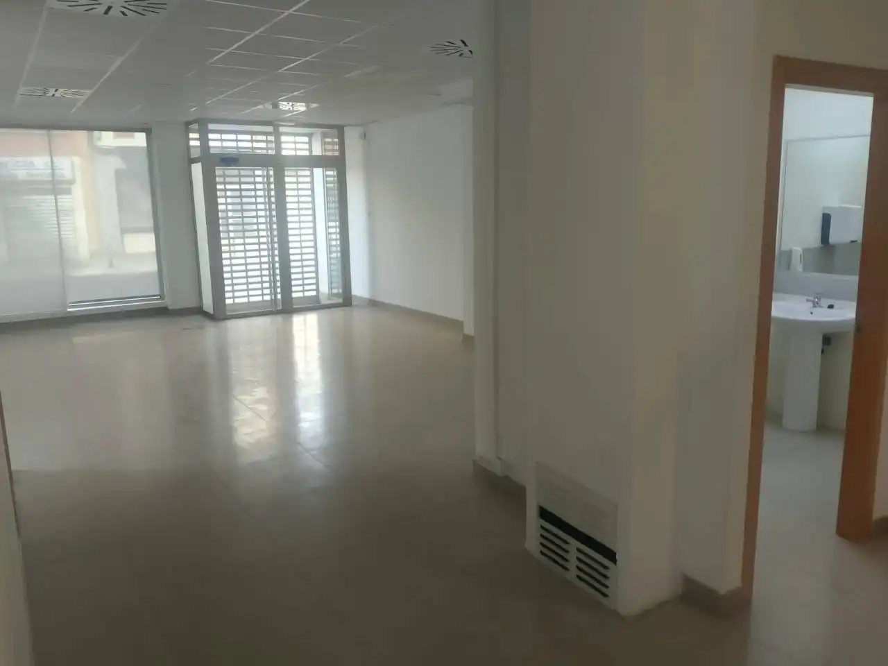 Locale commerciale in affitto a Calle Governador, imagen 12