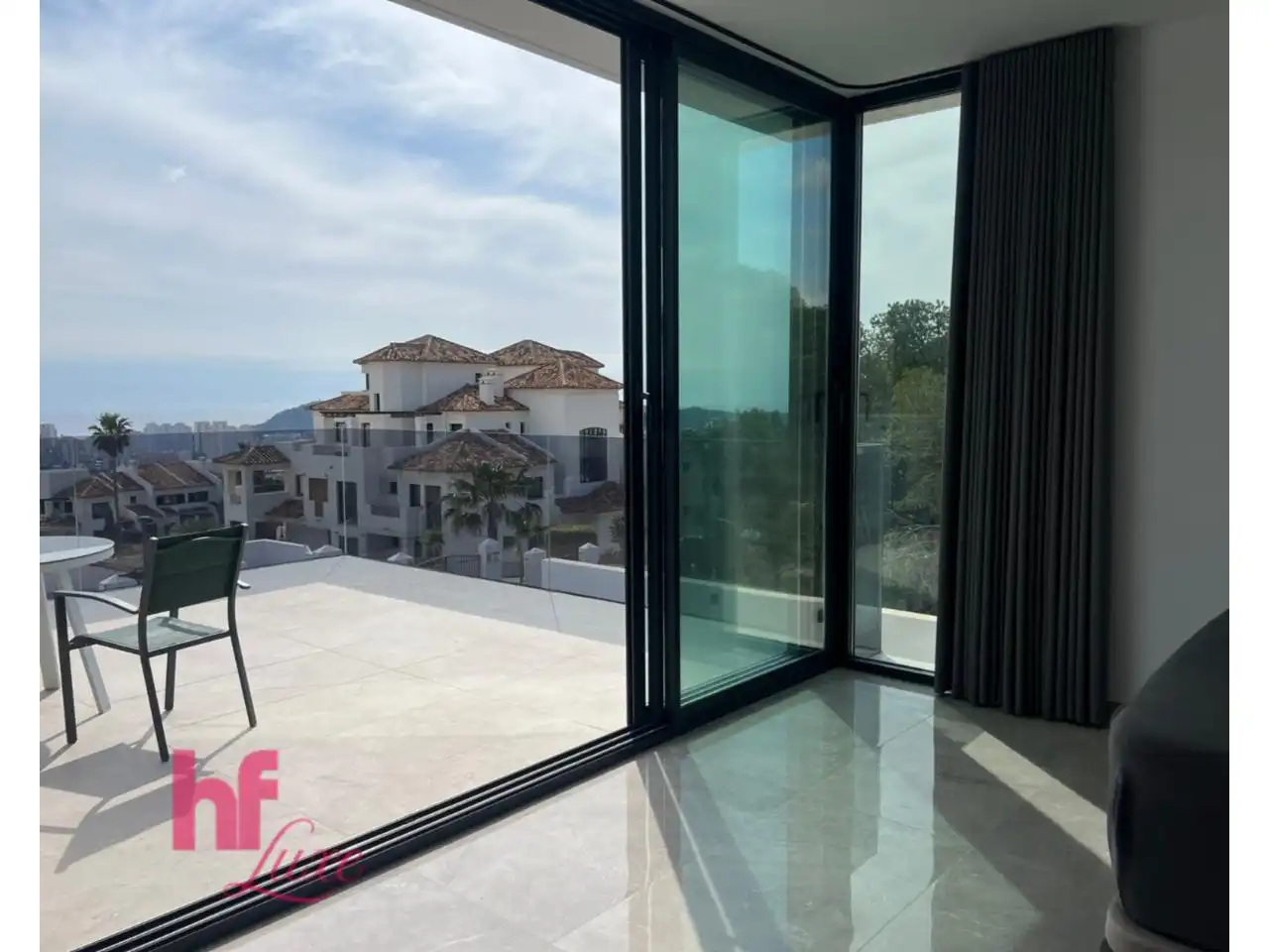 Detached house with pool for sale in Golf Bahía, imagen 6