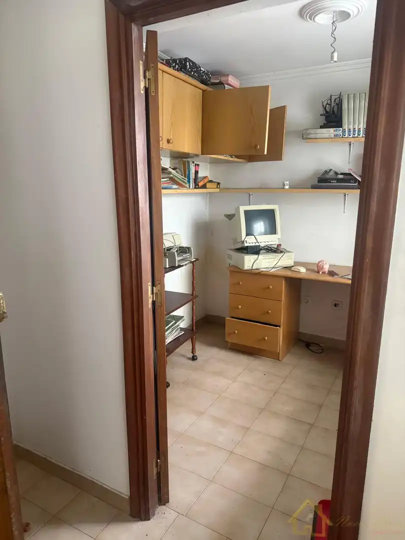 Schlafzimmer von Wohnung zum Verkauf in Lugo mit Heizung