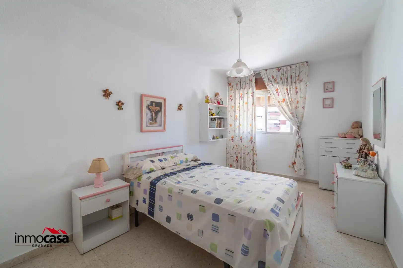 Habitación de Piso en venta en Granada con Aire acondicionado, Terraza y Balcón
