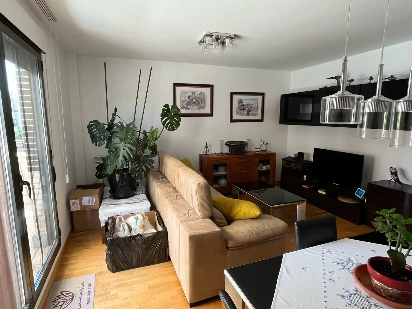 Living room of Flat for sale in  Albacete Capital  with Air Conditioner, Terrace and Balcony