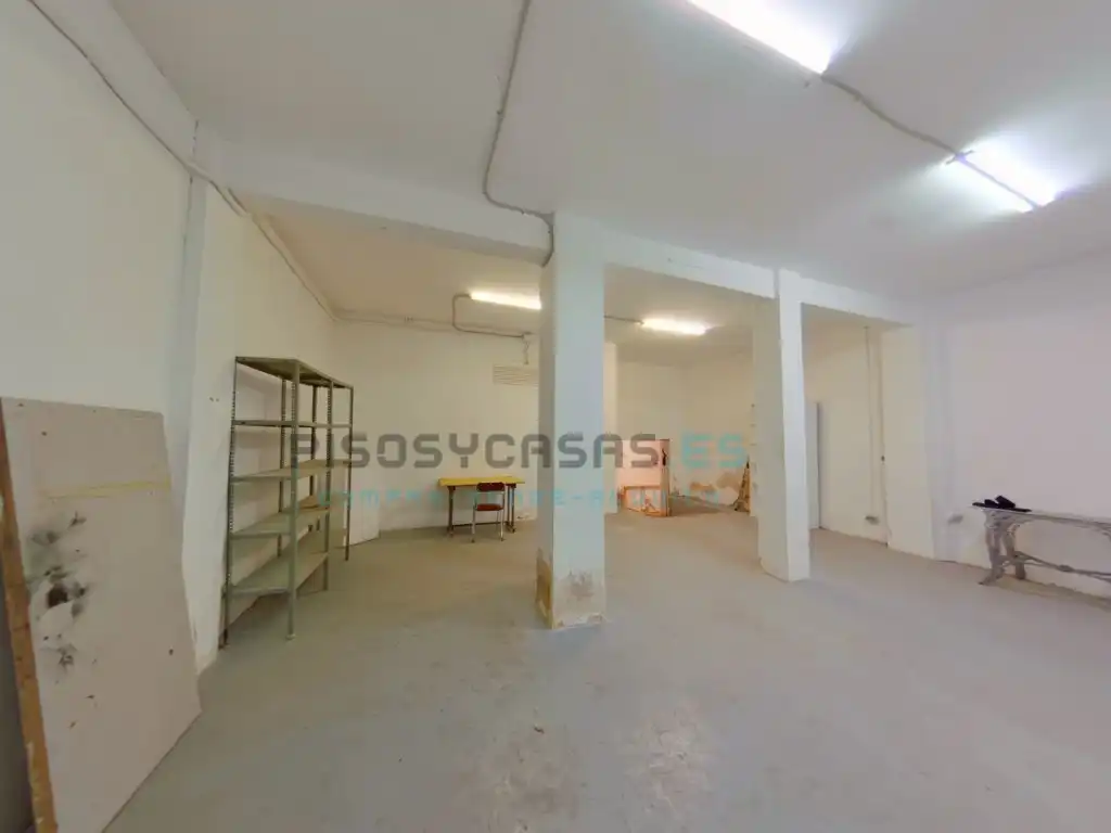 Geschaftsraum zum Verkauf in Zaragoza