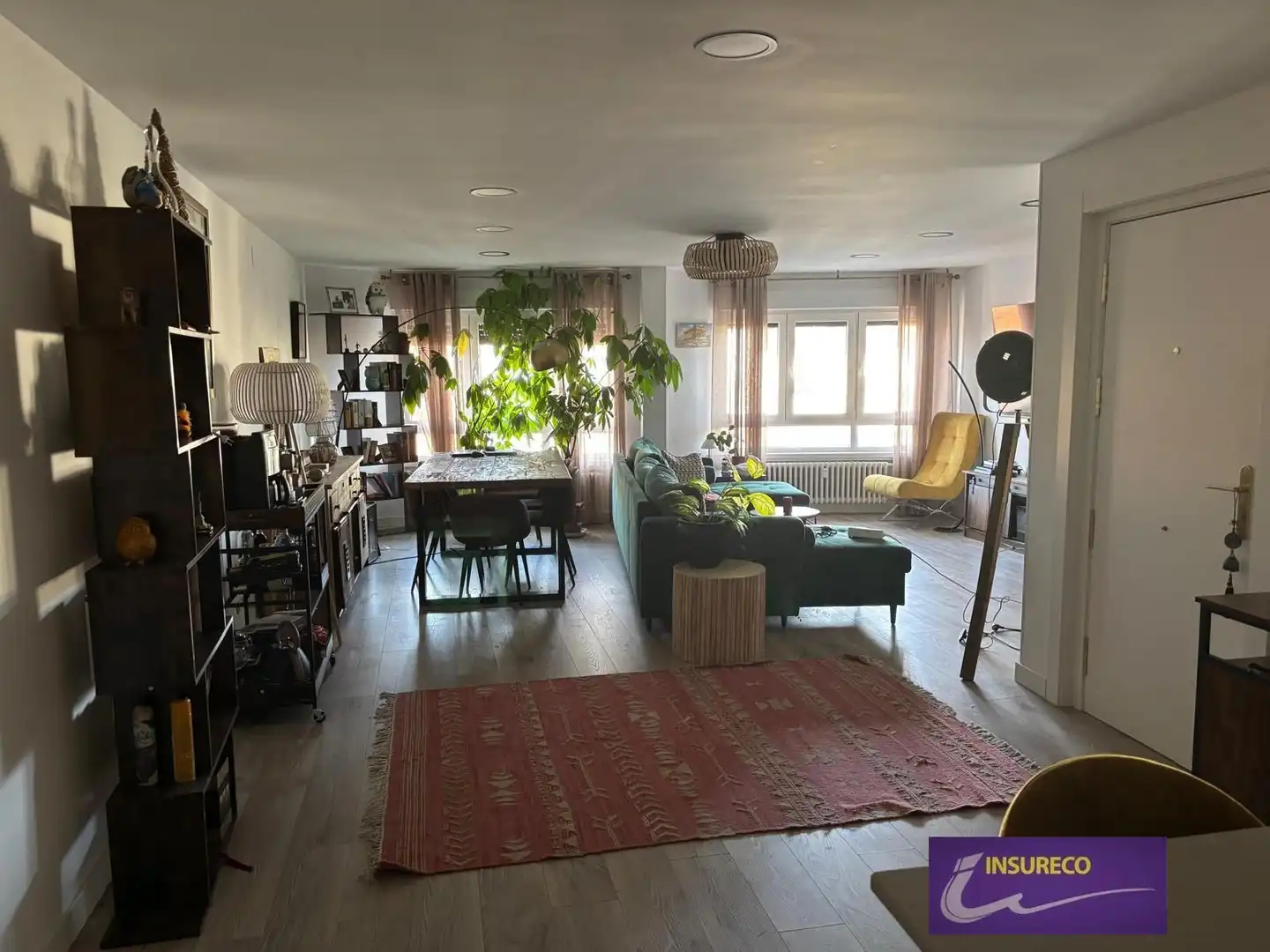 Sala de estar de Piso en venta en León Capital  con Calefacción y Terraza