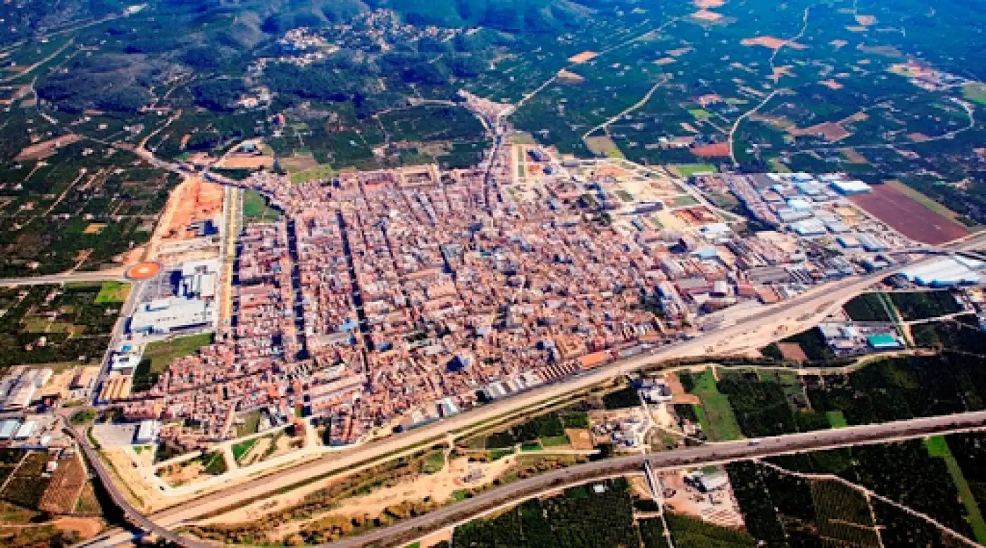 Casa o xalet en venda a Jose Vidal Canet, Carcaixent
