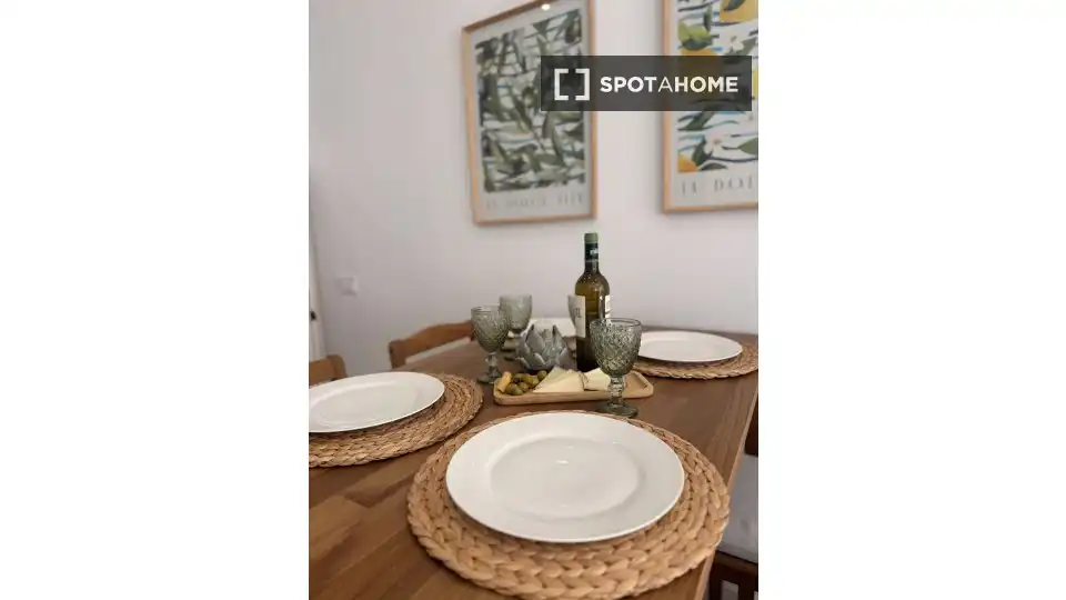 Dining room of Flat for rent in Valencia  with Air Conditioner, Heating and Furnished