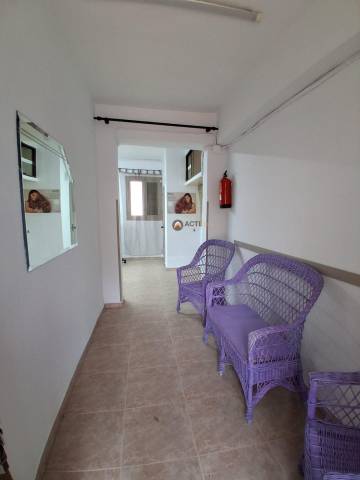 Local comercial en Alquiler en Mejostilla