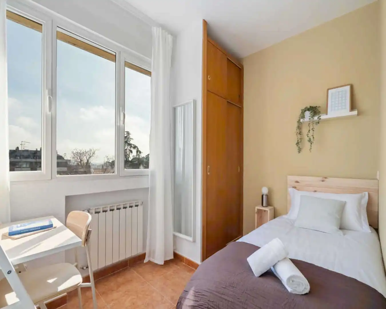 Habitación de Piso para compartir en Madrid con Aire acondicionado, Terraza y Amueblado