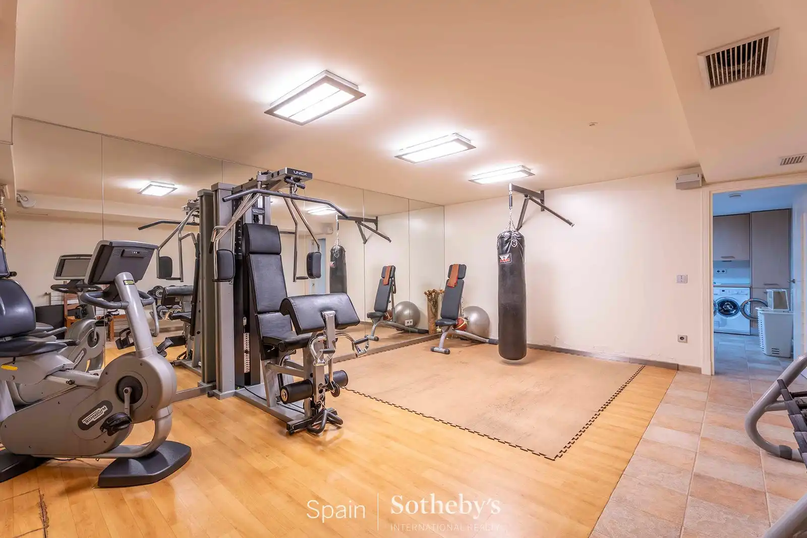 Casa o chalet en venta en Madrid con Aire acondicionado, Calefacción y Jardín privado