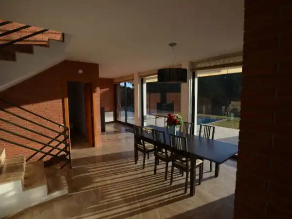 Casa o xalet de lloguer a Urbanitzacions