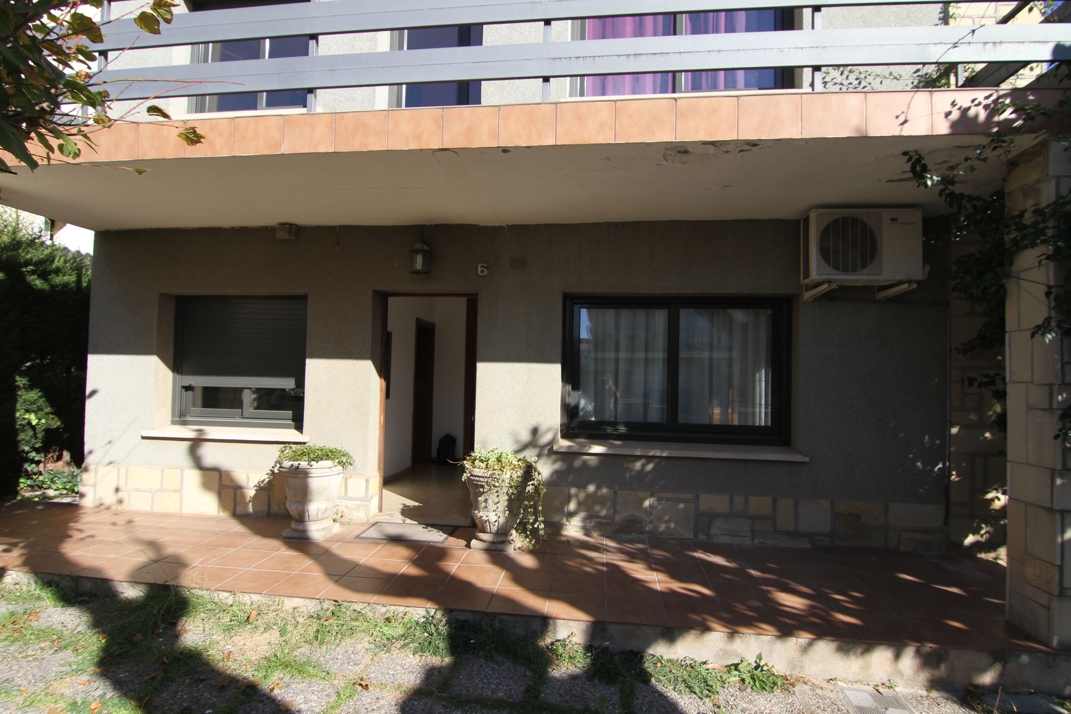Exterior view of House or chalet for sale in Esparreguera  with Air Conditioner, Heating and Terrace