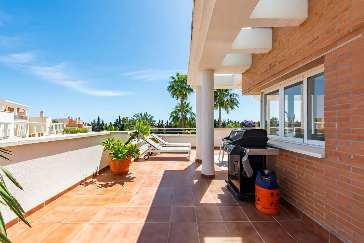 Terrassa de Àtic en venda en Estepona amb Aire condicionat, Terrassa i Moblat