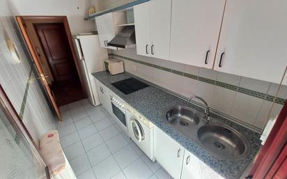 Kitchen of Flat for sale in Zamora Capital   with Storage room