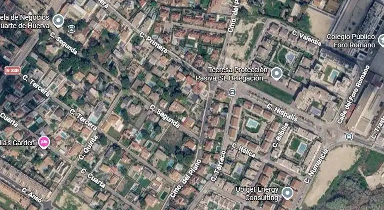 Vista exterior de Casa o xalet en venda en Cuarte de Huerva amb Piscina comunitària