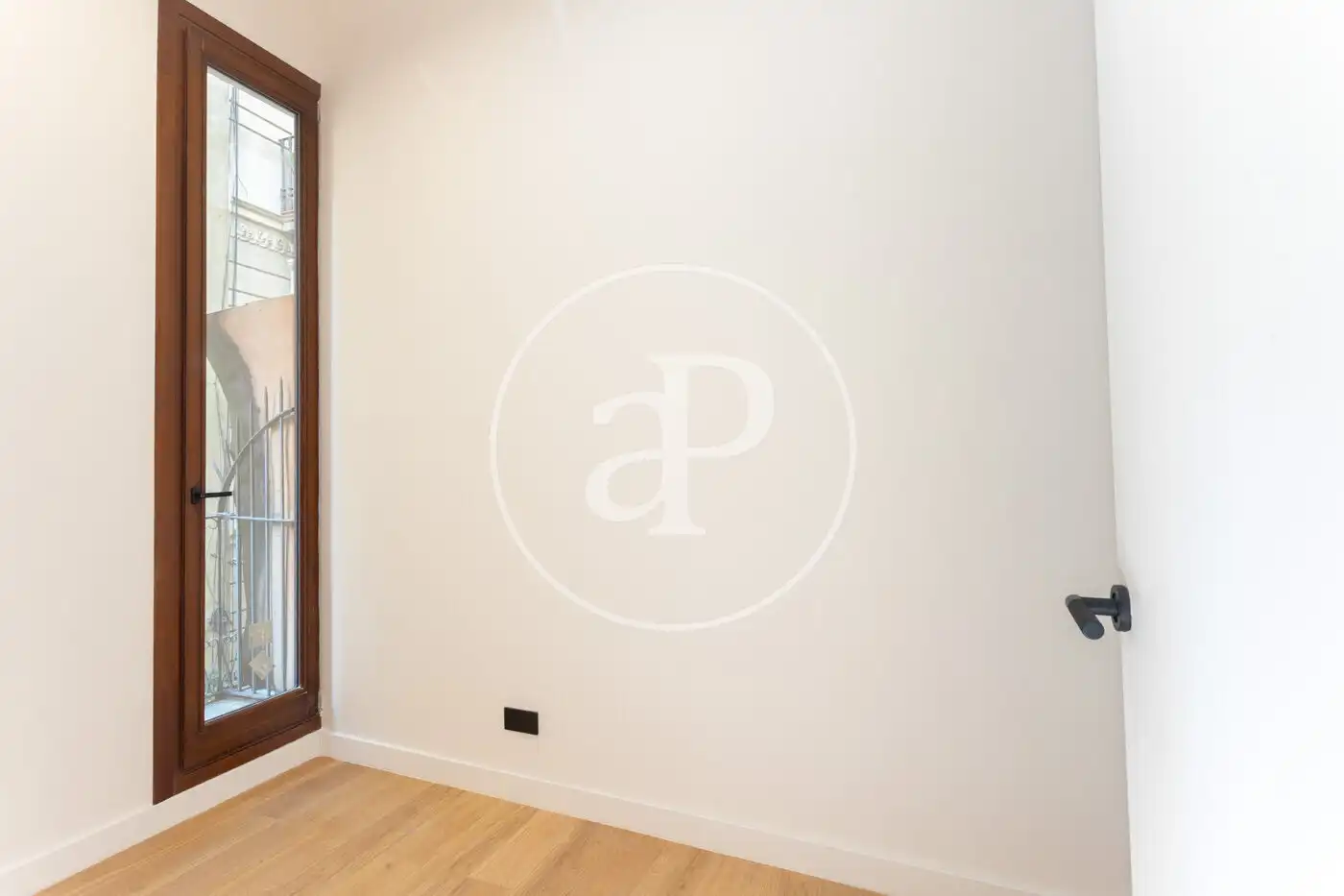 Piso en venta en Barcelona con Aire acondicionado, Calefacción y Balcón