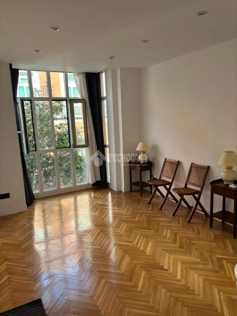 Sala de estar de Piso en venta en Madrid
