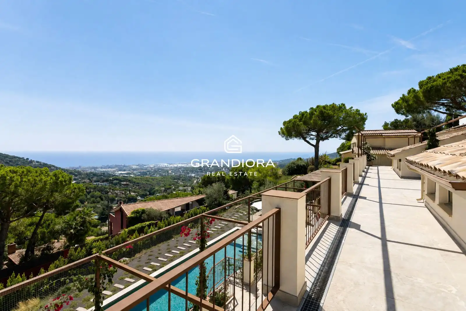 Terrace of Houses for rent in Cabrils  with Air Conditioner, Heating and Storage room