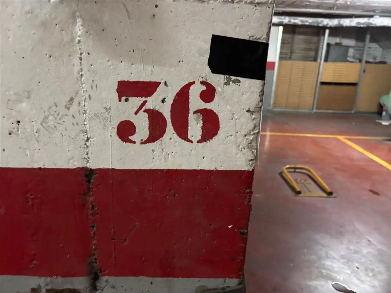 Parkplatz von Garage zum Verkauf in Rubí