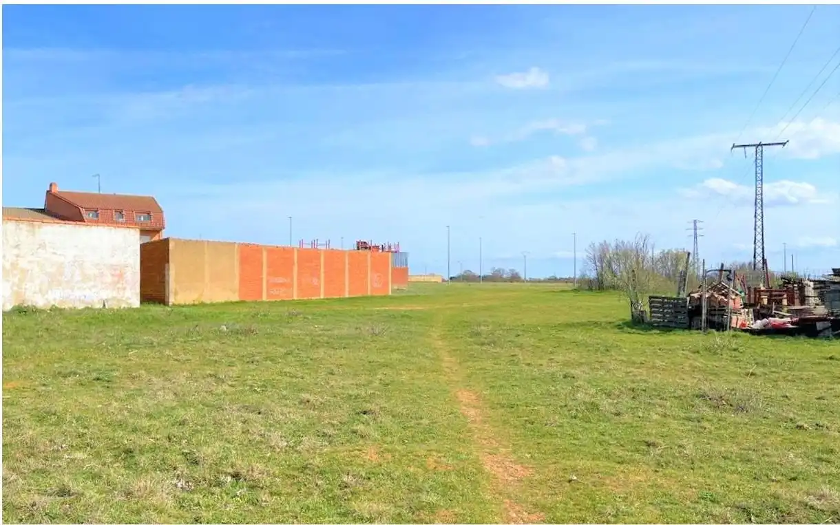 Terreno rustico in vendita a Armunia