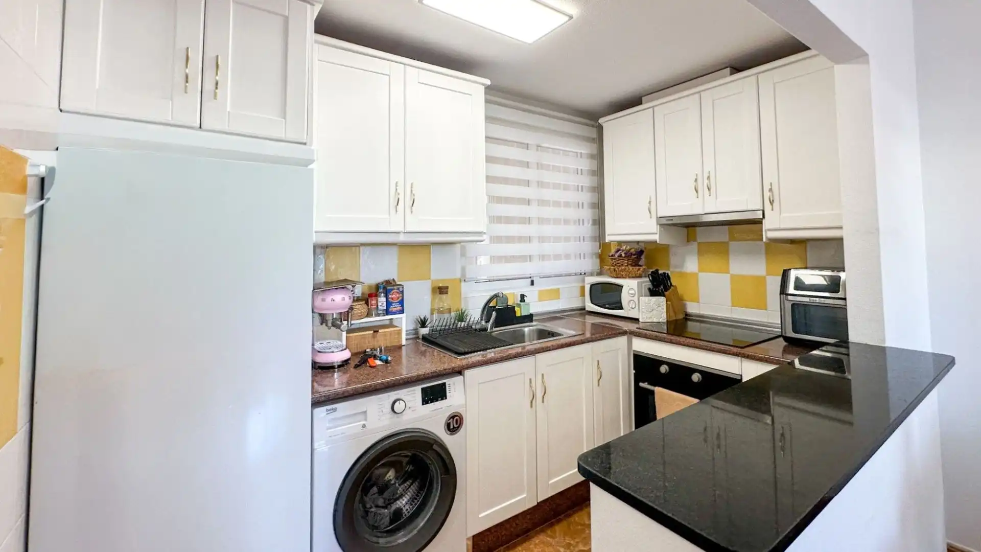 Apartment with pool for sale in Puerto Deportivo, imagen 6
