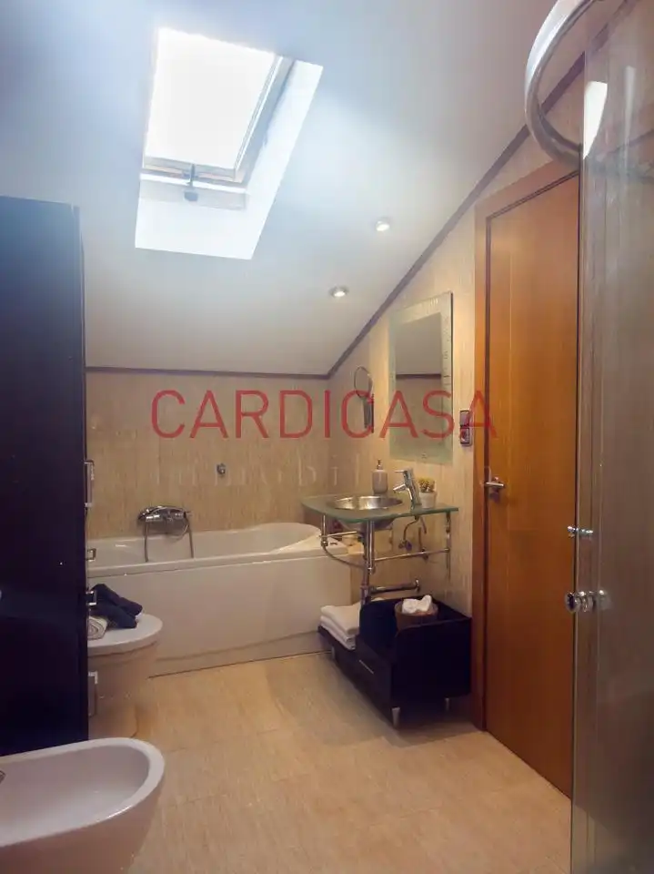 Bany de Casa o xalet en venda en Mos amb Calefacció, Jardí privat i Terrassa