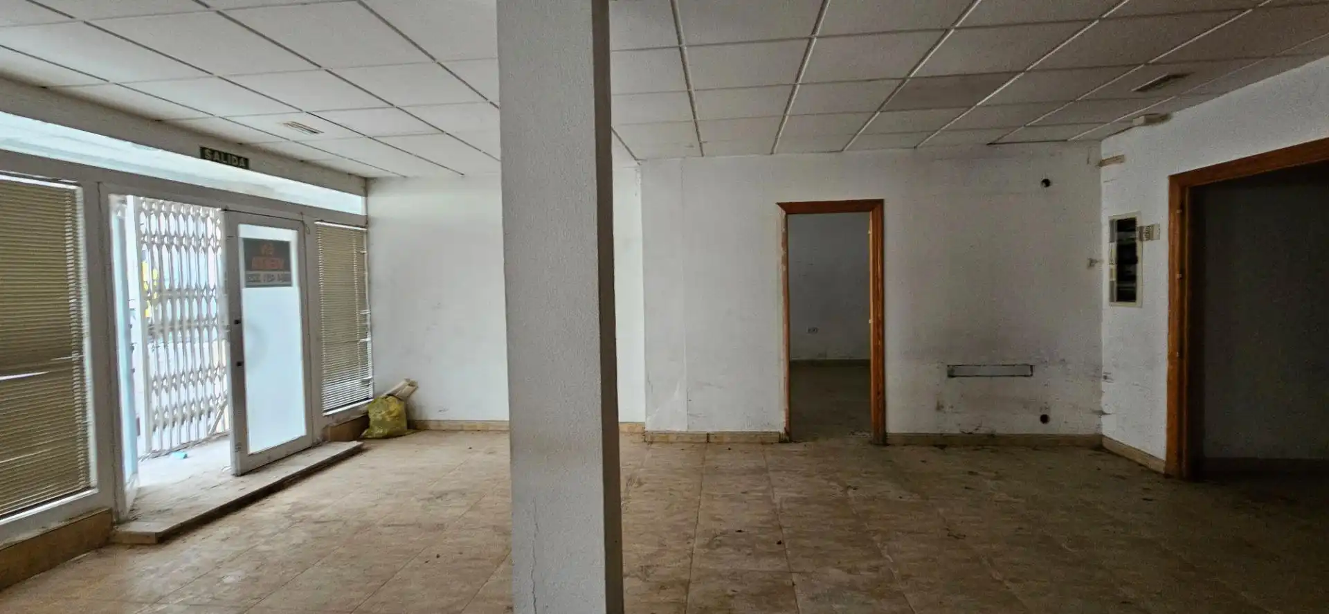 Local comercial en venda a Casco Urbano, imagen 4