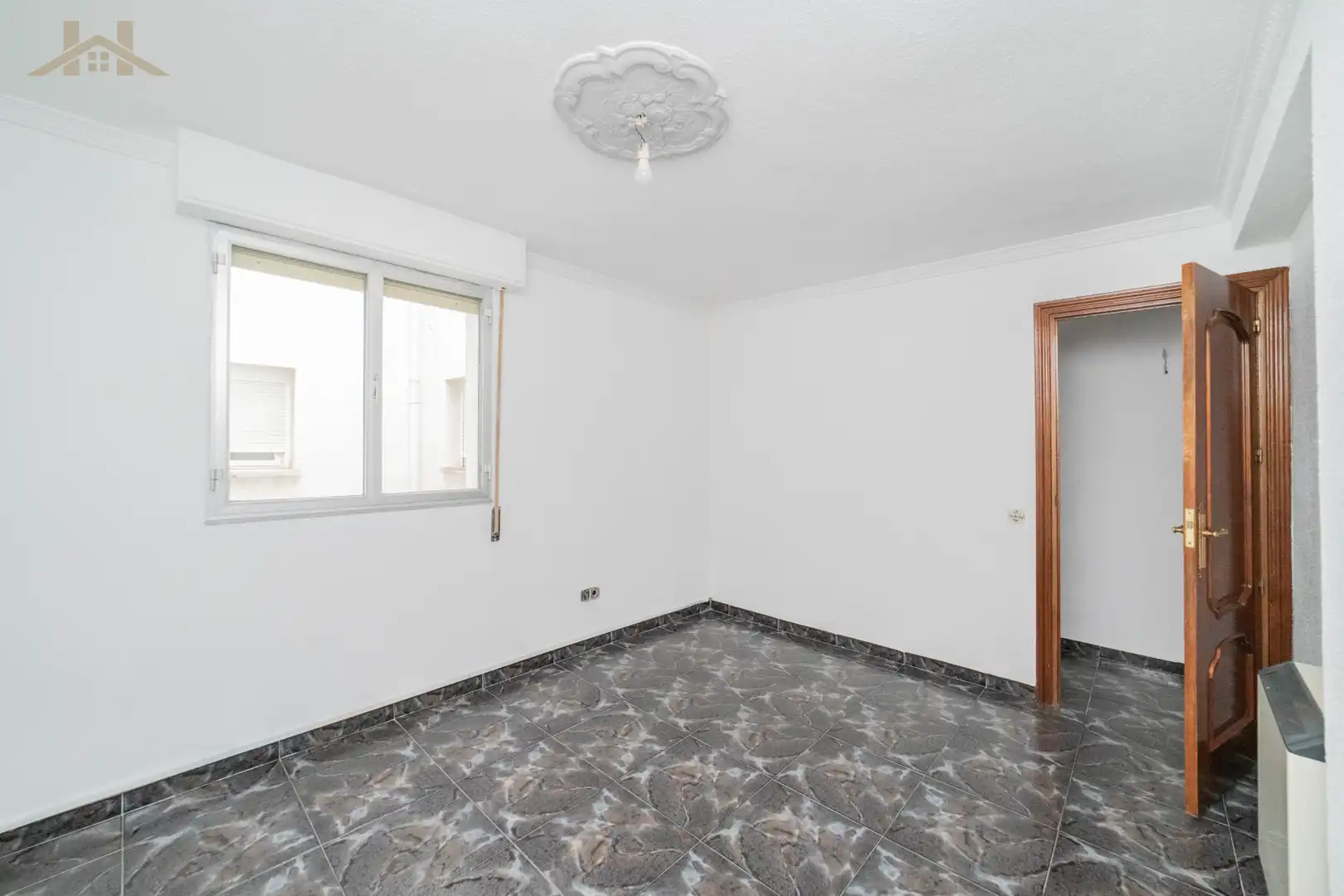 Schlafzimmer von Wohnung zum Verkauf in Fuenlabrada mit Heizung, Terrasse und Ofen