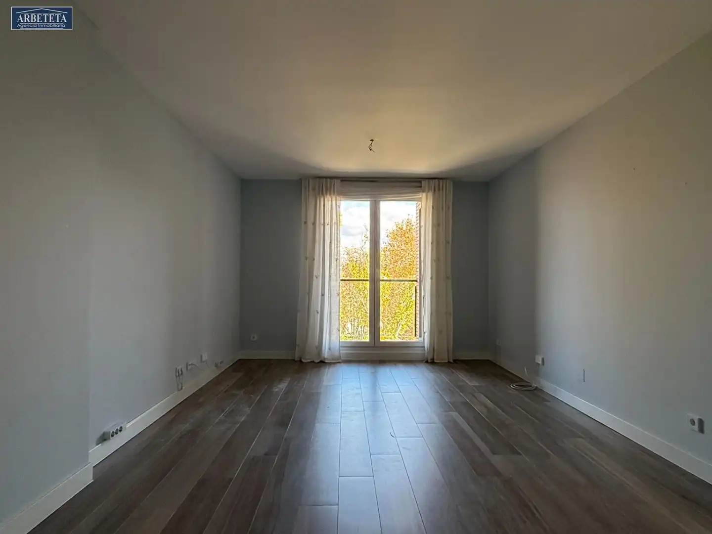 Habitación de Piso en venta en Guadalajara con Calefacción y Balcón