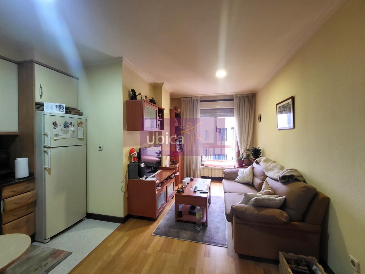 Living room of Apartment for sale in Vigo   with Heating, Parquet flooring and Storage room