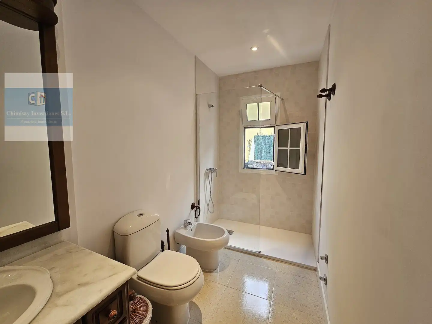 Badezimmer von Einfamilien-Reihenhaus zur Miete in Santa Úrsula mit Terrasse