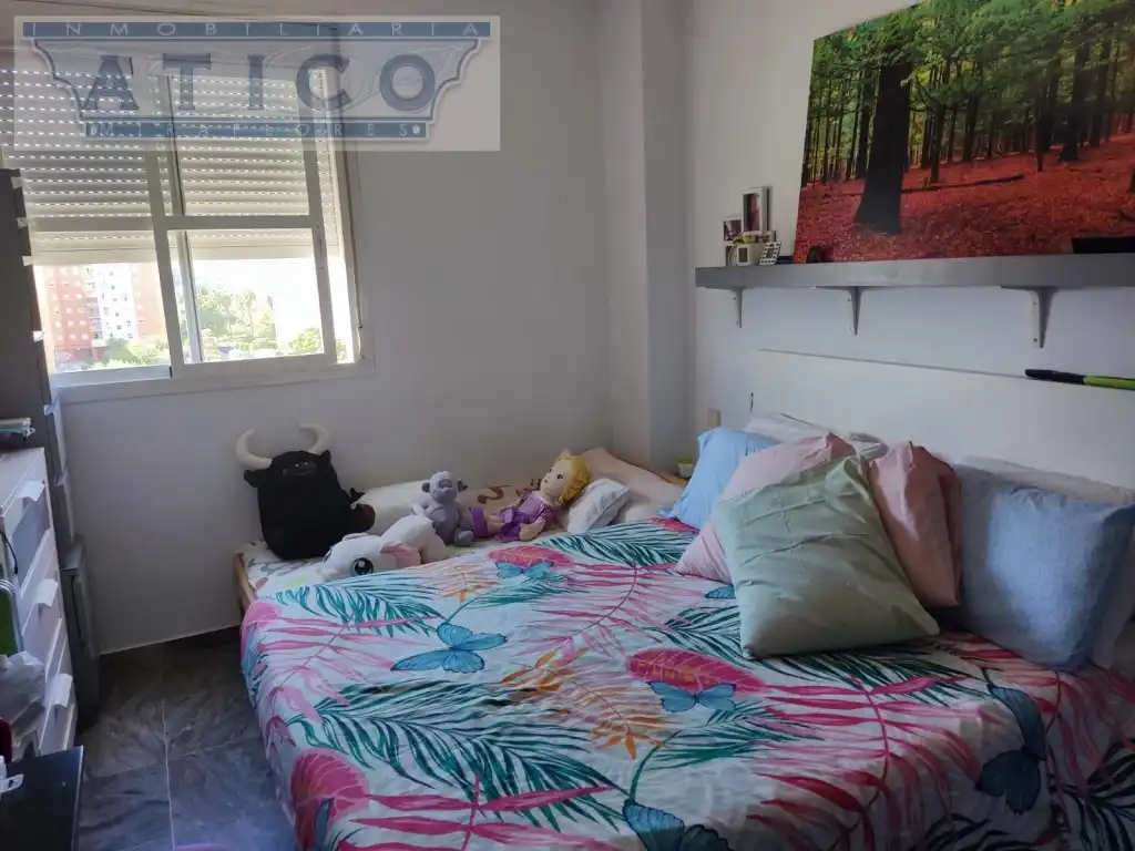 Bedroom of Flat for sale in Sevilla