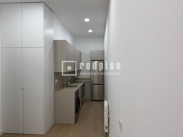 Cocina de Apartamento en venta en  Madrid Capital con Calefacción
