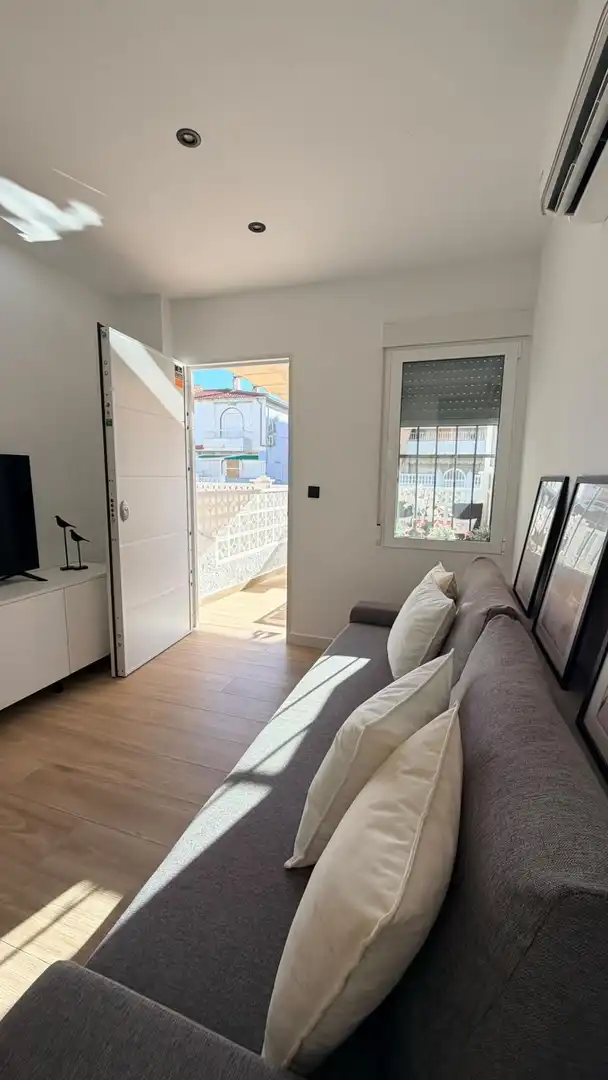 Casa a schiera con terrazza in affitto a Santa Pola ciudad, imagen 9