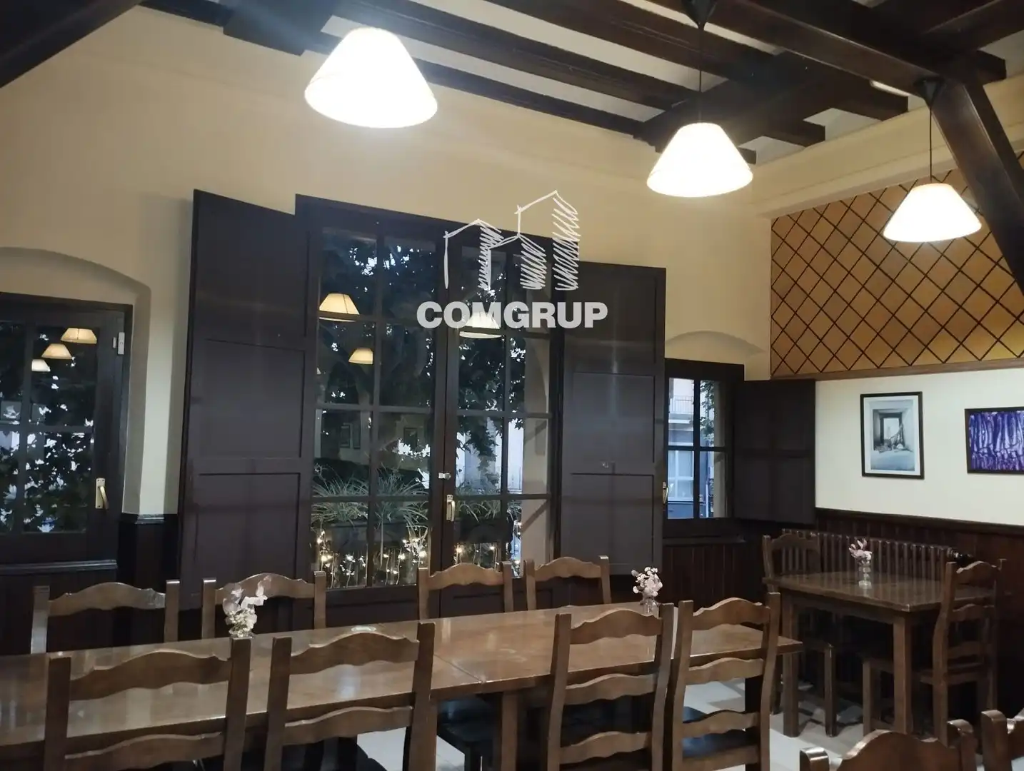 Dining room of Commercial properties for transfer in Mataró  with Air Conditioner and Internet