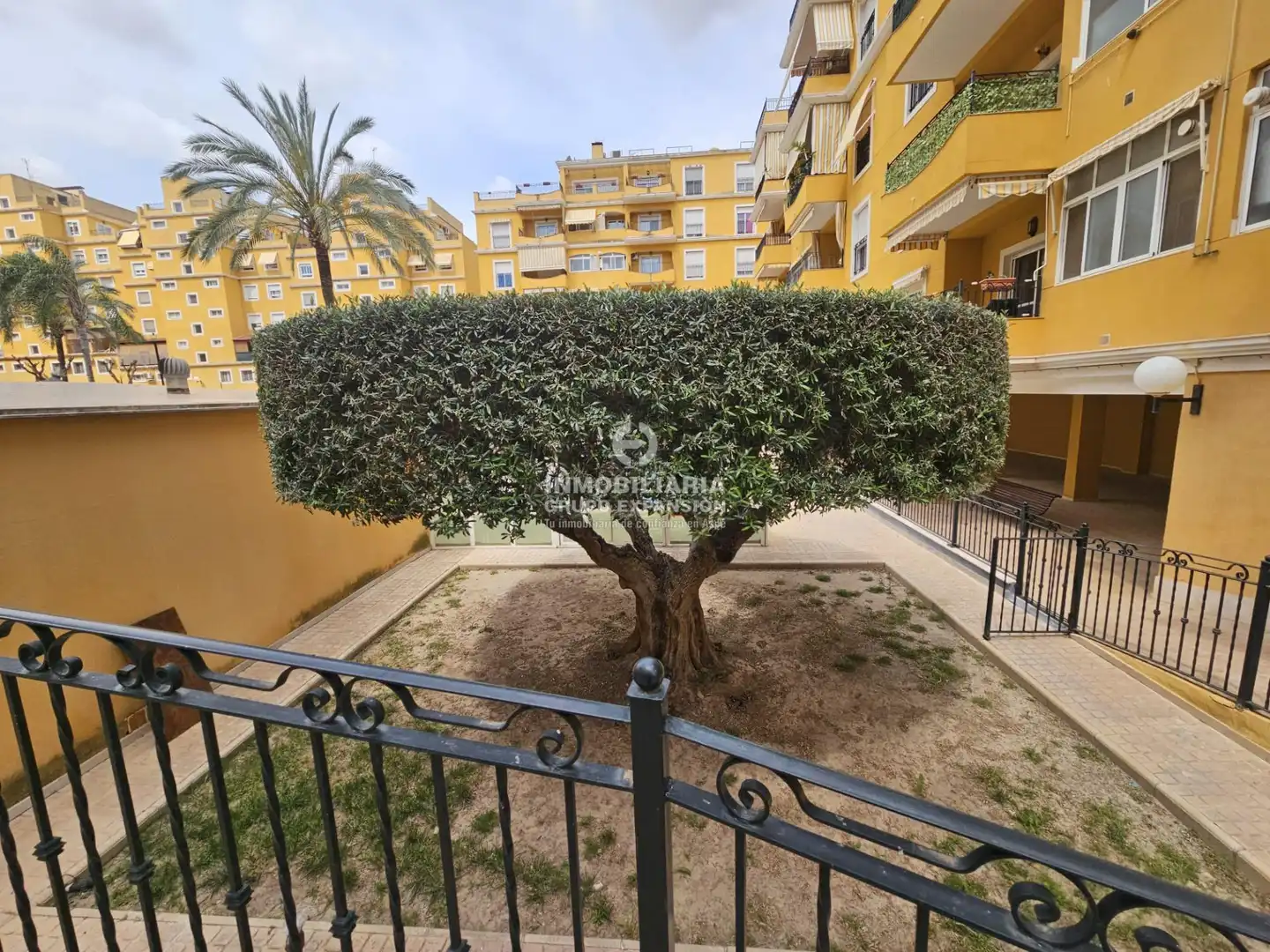 Garten von Wohnung zum Verkauf in Aspe mit Abstellraum, Balkon und Gemeinschaftspool