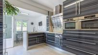 Kitchen of House or chalet for sale in Benidorm  with Air Conditioner, Terrace and Swimming Pool
