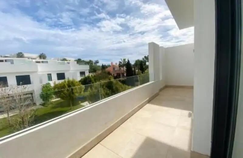 Reihenhaus mit Terrasse zur Miete in Nueva Andalucía, imagen 16
