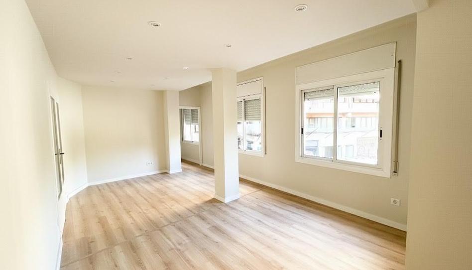 Photo 1 of Flat to rent in Avenida de Josep Tarradellas, Barri de les Corts, Barcelona