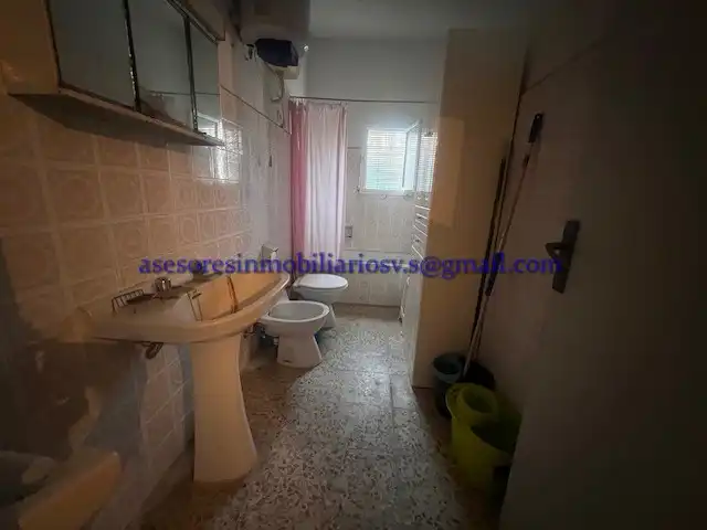 Habitación de Casa adosada en venta en Villaverde del Río con Terraza y Balcón