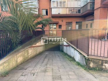 Plaça d'aparcament individual de lloguer a de la Condesa de Teba