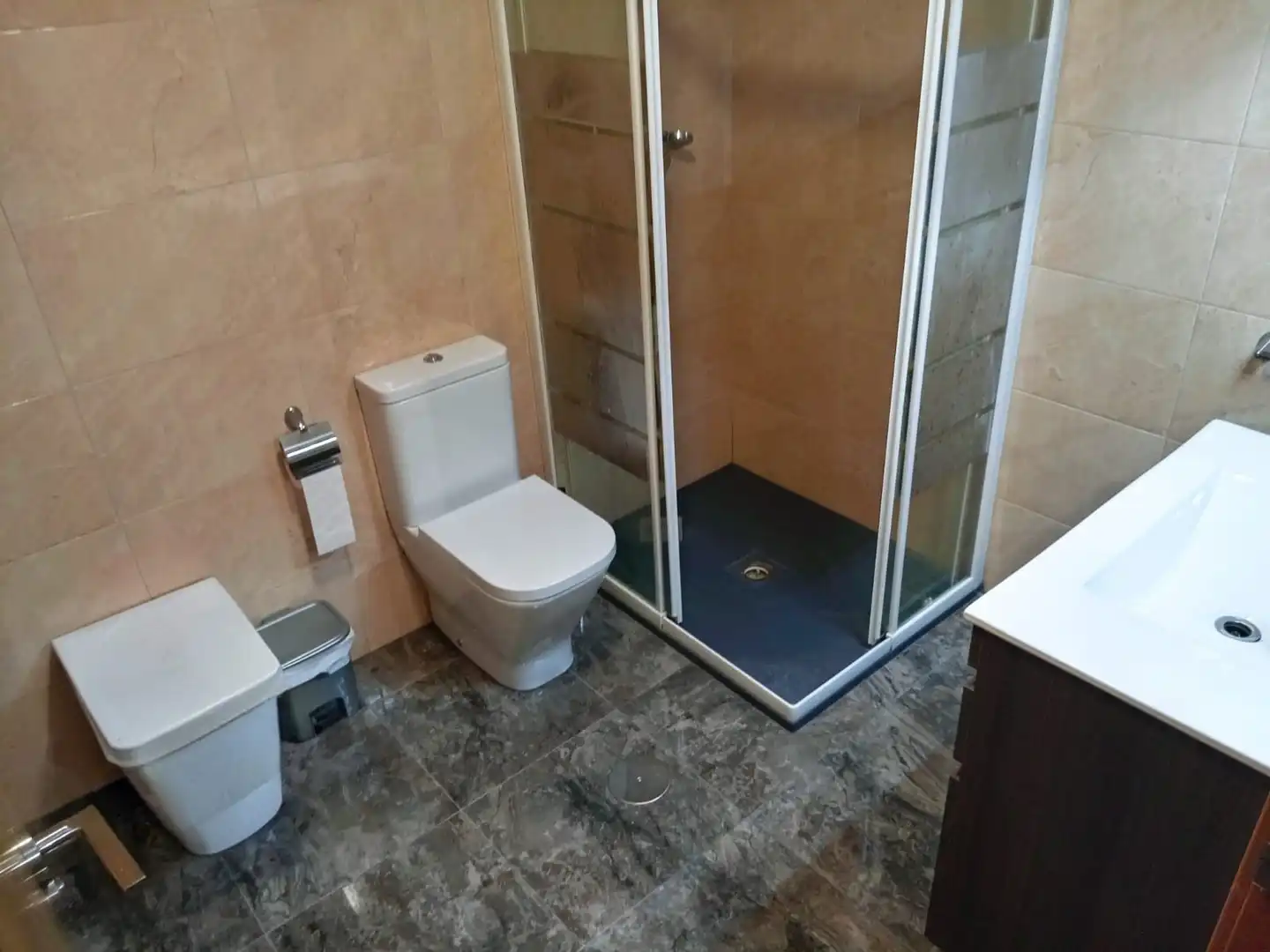 Bany de Edifici en venda en Murcia
