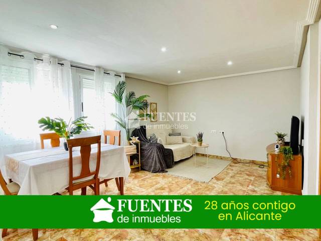 Piso en Venta en Calle COLONIA SANTA ISABEL en Haygon - Universidad