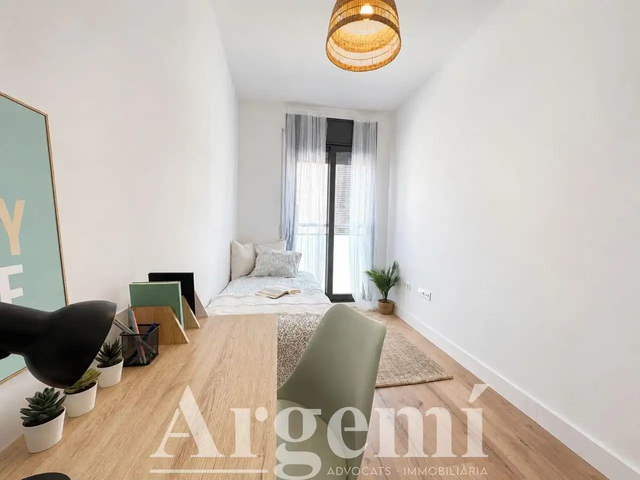 Habitación de Piso en venta en Terrassa con Calefacción, Parquet y Balcón